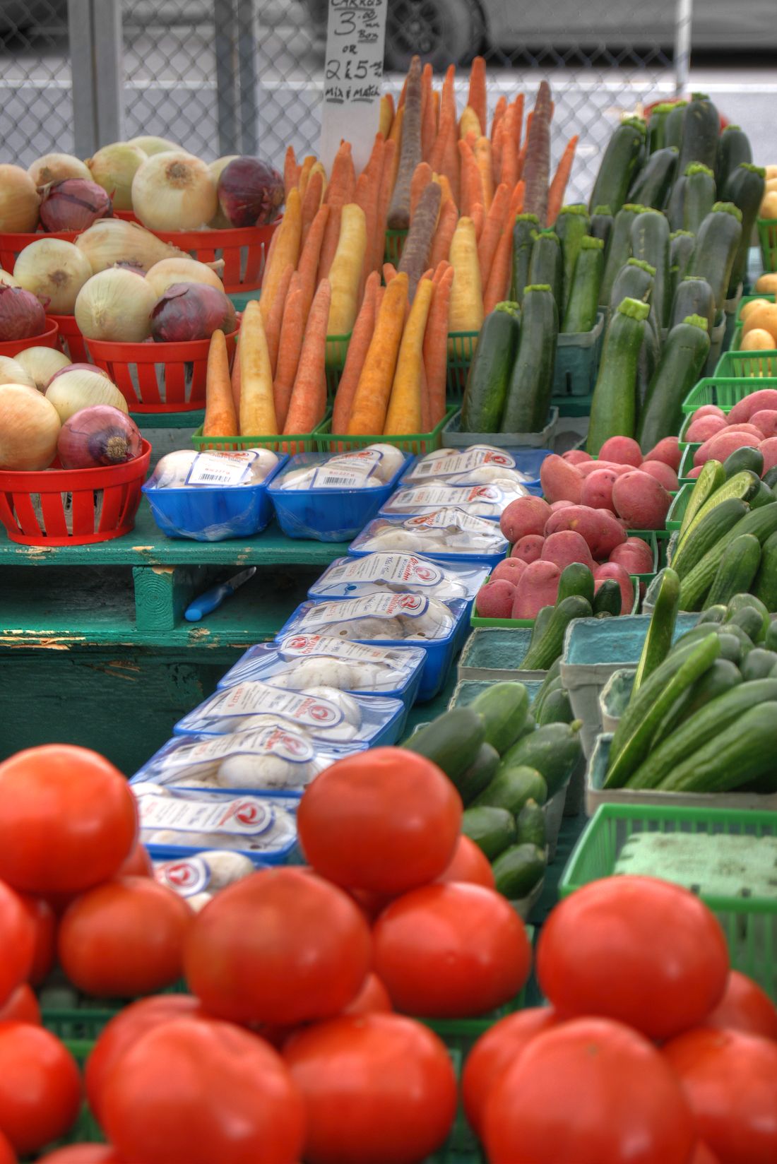Illustrative farmers market produce photograph — not a photograph from Heirloom Farmers Markets - Rincon Valley